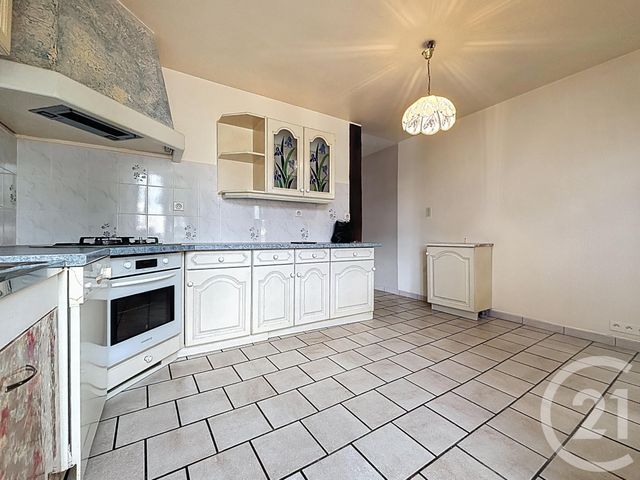Appartement F4 à louer - 4 pièces - 119.21 m2 - HERICOURT - 70 - FRANCHE-COMTE - Century 21 Gsm Immo