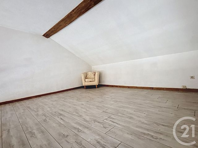 Appartement F4 à louer - 4 pièces - 119.21 m2 - HERICOURT - 70 - FRANCHE-COMTE - Century 21 Gsm Immo