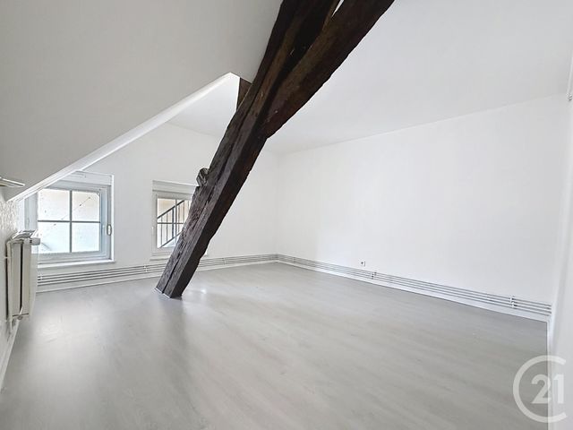 Appartement F2 à louer - 2 pièces - 53.54 m2 - LURE - 70 - FRANCHE-COMTE - Century 21 Gsm Immo