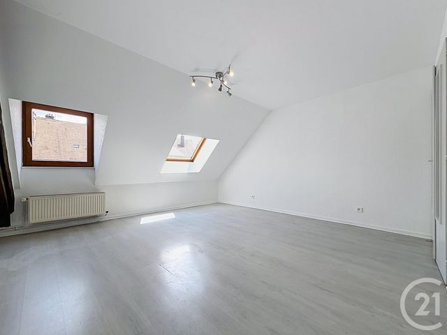 Appartement F2 à louer - 2 pièces - 53.54 m2 - LURE - 70 - FRANCHE-COMTE - Century 21 Gsm Immo