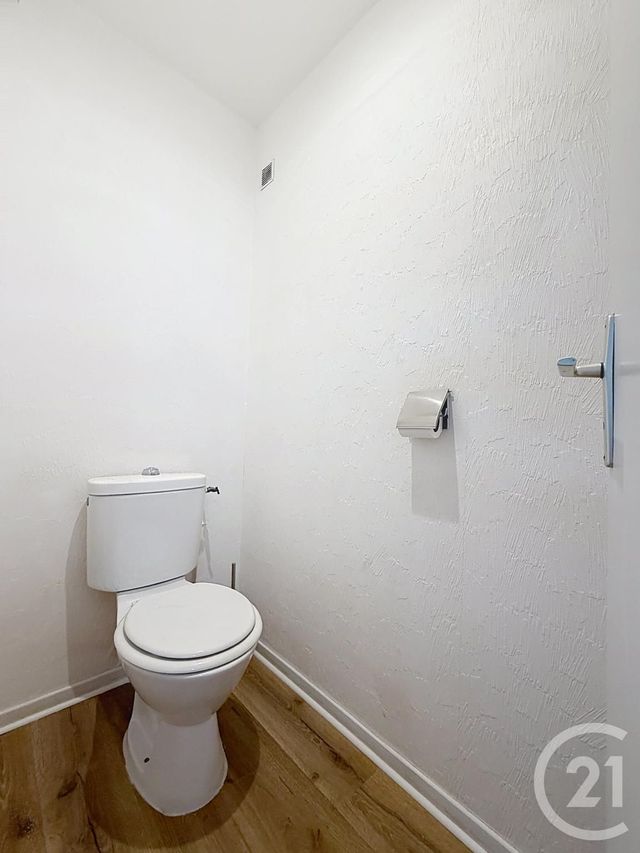 Appartement F2 à louer - 2 pièces - 53.54 m2 - LURE - 70 - FRANCHE-COMTE - Century 21 Gsm Immo