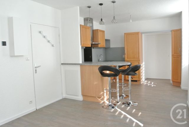 Appartement F3 à louer - 3 pièces - 46.08 m2 - COUTHENANS - 70 - FRANCHE-COMTE - Century 21 Gsm Immo