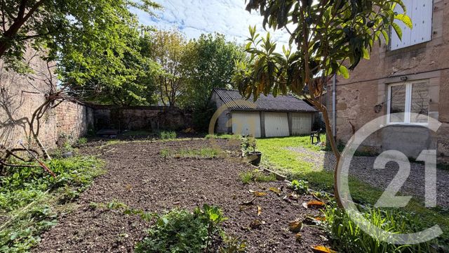 maison à vendre - 10 pièces - 175.0 m2 - LURE - 70 - FRANCHE-COMTE - Century 21 Gsm Immo