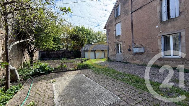 maison à vendre - 10 pièces - 175.0 m2 - LURE - 70 - FRANCHE-COMTE - Century 21 Gsm Immo