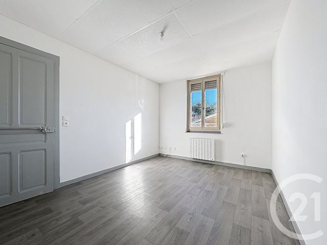 Appartement F2 à louer - 2 pièces - 38.16 m2 - LURE - 70 - FRANCHE-COMTE - Century 21 Gsm Immo