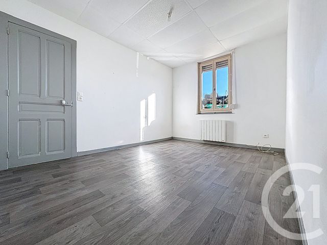 Appartement F2 à louer - 2 pièces - 38.16 m2 - LURE - 70 - FRANCHE-COMTE - Century 21 Gsm Immo