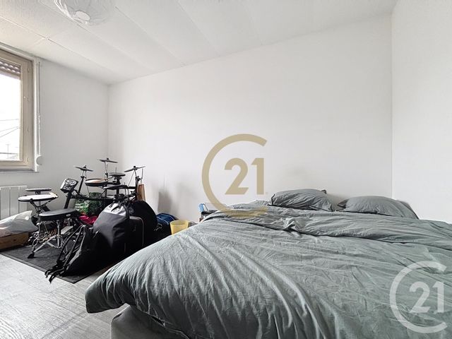 Appartement F2 à louer - 2 pièces - 38.16 m2 - LURE - 70 - FRANCHE-COMTE - Century 21 Gsm Immo