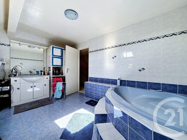 maison à vendre - 7 pièces - 154.0 m2 - LURE - 70 - FRANCHE-COMTE - Century 21 Gsm Immo