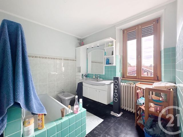 maison à louer - 3 pièces - 162.76 m2 - MELISEY - 70 - FRANCHE-COMTE - Century 21 Gsm Immo