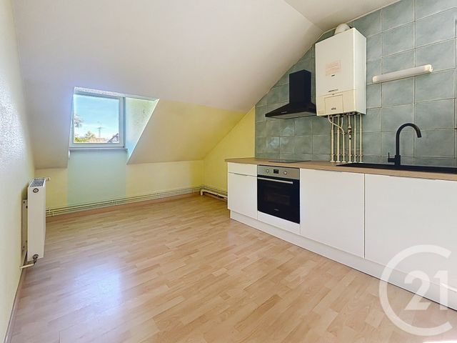 Appartement F2 à louer - 2 pièces - 40.24 m2 - LURE - 70 - FRANCHE-COMTE - Century 21 Gsm Immo