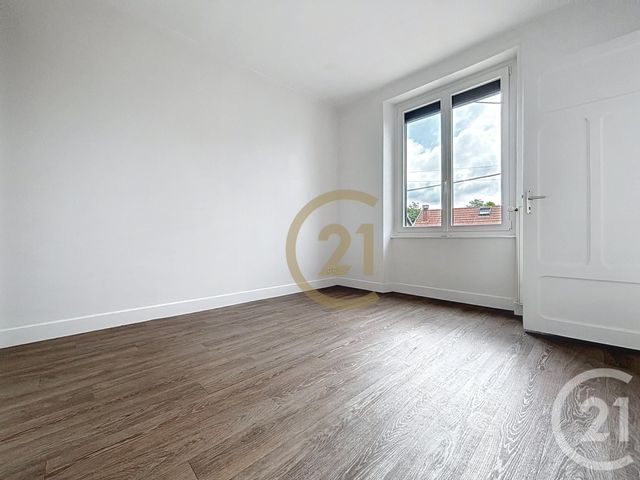maison à louer - 3 pièces - 63.11 m2 - LURE - 70 - FRANCHE-COMTE - Century 21 Gsm Immo