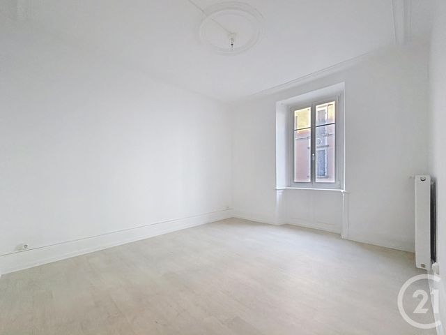 Appartement F3 à louer - 3 pièces - 53.0 m2 - BELFORT - 90 - FRANCHE-COMTE - Century 21 Gsm Immo