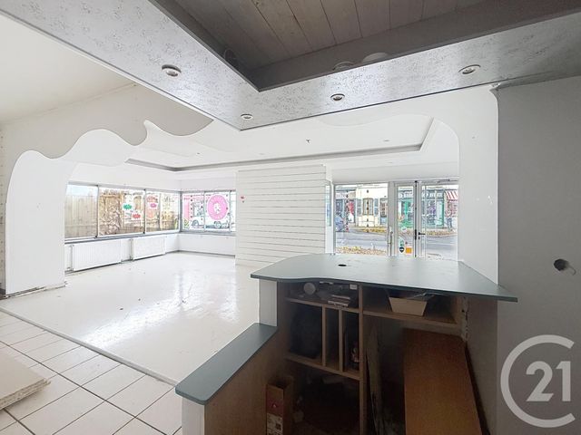 Appartement Local à louer - 4 pièces - 110.12 m2 - LURE - 70 - FRANCHE-COMTE - Century 21 Gsm Immo