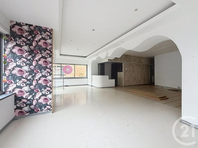 Appartement Local à louer - 4 pièces - 110.12 m2 - LURE - 70 - FRANCHE-COMTE - Century 21 Gsm Immo