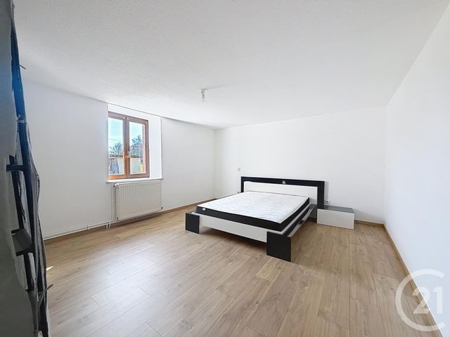 Appartement F3 à louer - 3 pièces - 71.57 m2 - LUXEUIL LES BAINS - 70 - FRANCHE-COMTE - Century 21 Gsm Immo