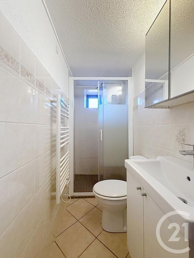 Appartement F3 à louer - 3 pièces - 71.57 m2 - LUXEUIL LES BAINS - 70 - FRANCHE-COMTE - Century 21 Gsm Immo