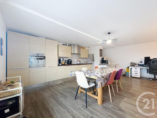 Appartement F3 à louer - 3 pièces - 72.0 m2 - LURE - 70 - FRANCHE-COMTE - Century 21 Gsm Immo