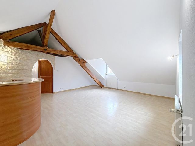 Appartement F3 à louer - 3 pièces - 50.0 m2 - BELFORT - 90 - FRANCHE-COMTE - Century 21 Gsm Immo