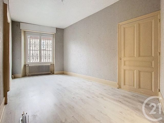 Appartement F3 à louer - 3 pièces - 92.69 m2 - LURE - 70 - FRANCHE-COMTE - Century 21 Gsm Immo