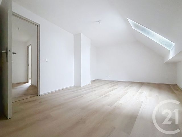 Appartement F4 à louer - 4 pièces - 114.0 m2 - HERICOURT - 70 - FRANCHE-COMTE - Century 21 Gsm Immo