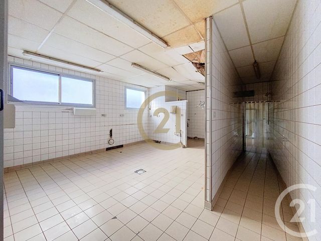 Appartement Local à louer - 8 pièces - 100.0 m2 - LURE - 70 - FRANCHE-COMTE - Century 21 Gsm Immo