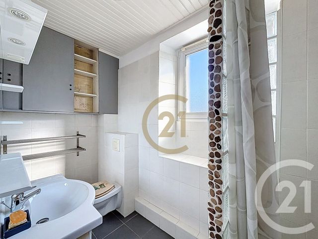 Appartement F3 à vendre - 3 pièces - 59.45 m2 - BELFORT - 90 - FRANCHE-COMTE - Century 21 Gsm Immo