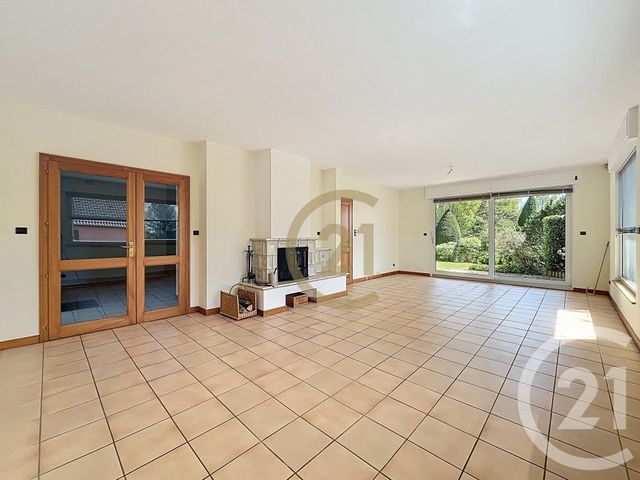 maison à vendre - 9 pièces - 218.0 m2 - LURE - 70 - FRANCHE-COMTE - Century 21 Gsm Immo
