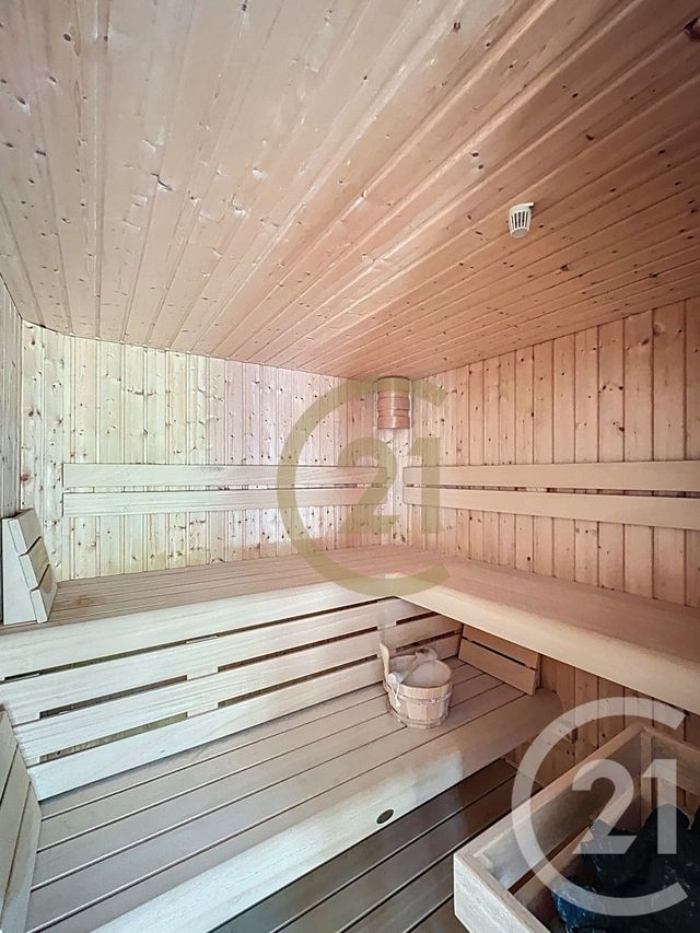 maison à vendre - 9 pièces - 218.0 m2 - LURE - 70 - FRANCHE-COMTE - Century 21 Gsm Immo