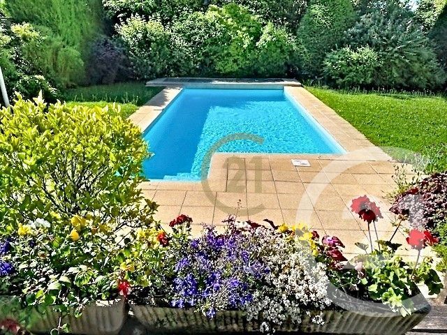 maison à vendre - 9 pièces - 218.0 m2 - LURE - 70 - FRANCHE-COMTE - Century 21 Gsm Immo