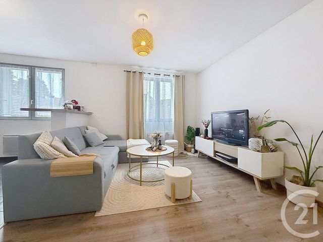 Appartement F3 à louer - 3 pièces - 65.31 m2 - LURE - 70 - FRANCHE-COMTE - Century 21 Gsm Immo