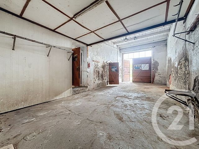 maison à vendre - 5 pièces - 170.0 m2 - ATHESANS ETROITEFONTAINE - 70 - FRANCHE-COMTE - Century 21 Gsm Immo