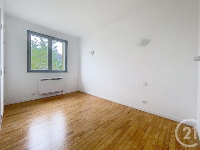 maison à louer - 5 pièces - 81.65 m2 - CHATENOIS LES FORGES - 90 - FRANCHE-COMTE - Century 21 Gsm Immo