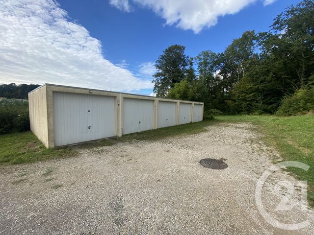 parking à louer - 14.0 m2 - LUXEUIL LES BAINS - 70 - FRANCHE-COMTE - Century 21 Gsm Immo