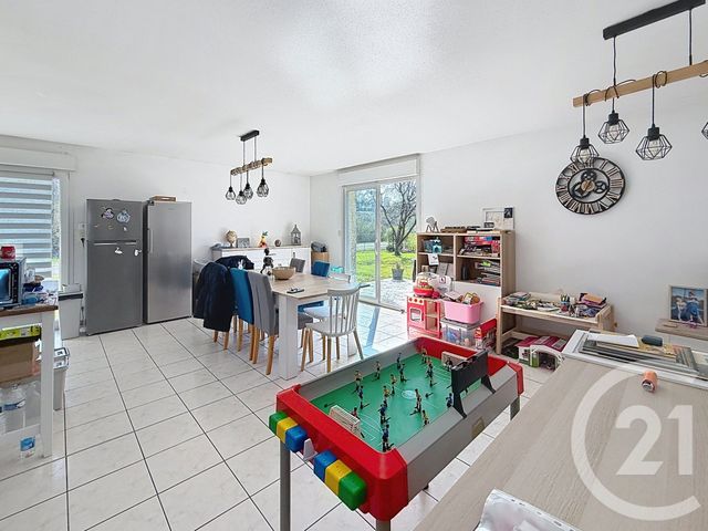 maison à louer - 4 pièces - 96.6 m2 - MAGNY VERNOIS - 70 - FRANCHE-COMTE - Century 21 Gsm Immo