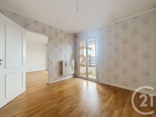 Appartement F4 à vendre - 4 pièces - 84.79 m2 - LURE - 70 - FRANCHE-COMTE - Century 21 Gsm Immo