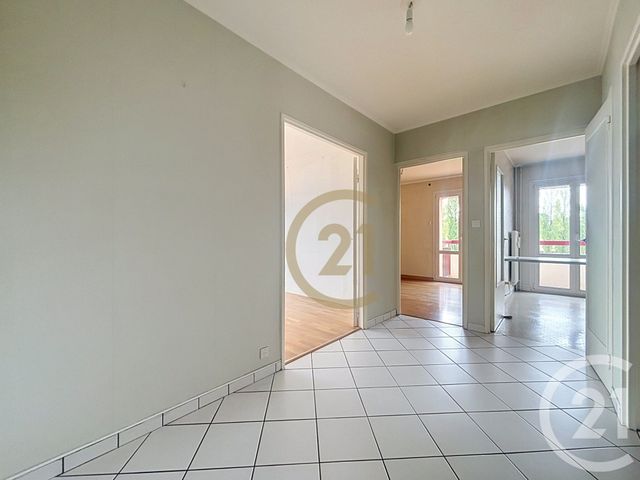 Appartement F4 à vendre - 4 pièces - 84.79 m2 - LURE - 70 - FRANCHE-COMTE - Century 21 Gsm Immo