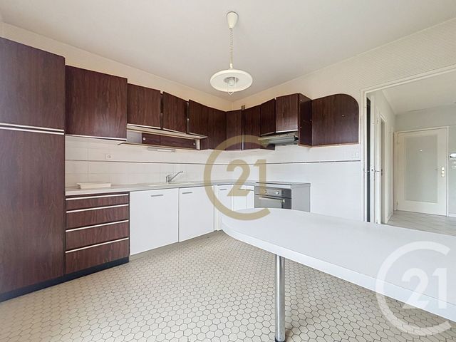 Appartement F4 à vendre - 4 pièces - 84.79 m2 - LURE - 70 - FRANCHE-COMTE - Century 21 Gsm Immo