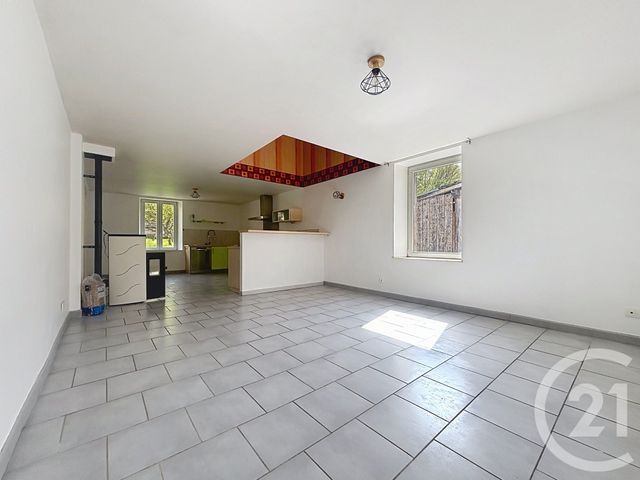 maison à louer - 4 pièces - 103.2 m2 - FOUGEROLLES - 70 - FRANCHE-COMTE - Century 21 Gsm Immo