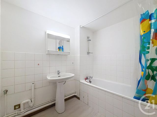 Appartement F2 à louer - 2 pièces - 36.0 m2 - LURE - 70 - FRANCHE-COMTE - Century 21 Gsm Immo