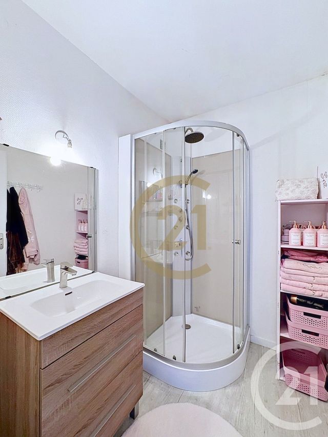 Appartement F4 à vendre - 4 pièces - 69.0 m2 - LURE - 70 - FRANCHE-COMTE - Century 21 Gsm Immo