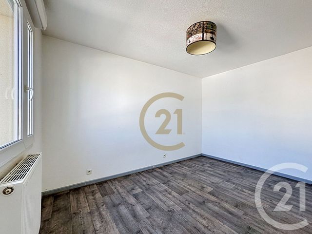 Appartement F2 à vendre - 3 pièces - 54.0 m2 - HERICOURT - 70 - FRANCHE-COMTE - Century 21 Gsm Immo