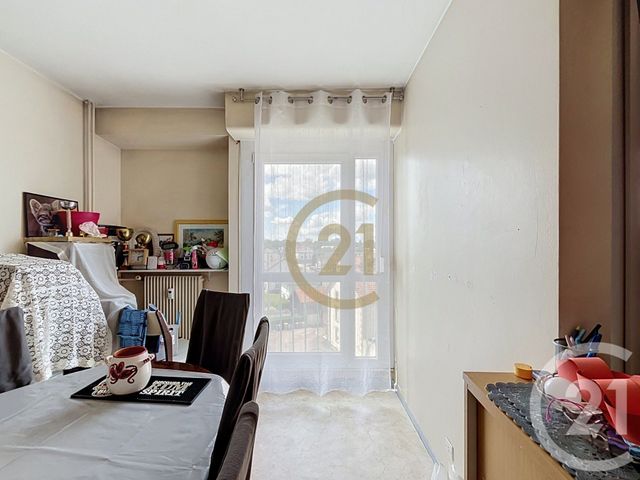 Appartement F5 à vendre - 5 pièces - 95.0 m2 - LUXEUIL LES BAINS - 70 - FRANCHE-COMTE - Century 21 Gsm Immo