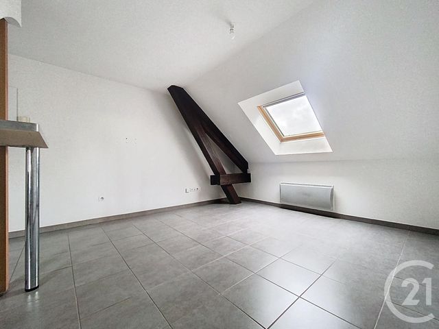 Appartement F2 à louer - 2 pièces - 33.36 m2 - LURE - 70 - FRANCHE-COMTE - Century 21 Gsm Immo