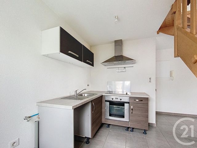 Appartement F2 à louer - 2 pièces - 33.36 m2 - LURE - 70 - FRANCHE-COMTE - Century 21 Gsm Immo
