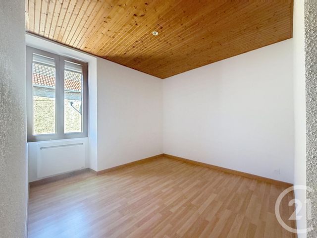 Appartement F4 à louer - 4 pièces - 85.0 m2 - GOUHENANS - 70 - FRANCHE-COMTE - Century 21 Gsm Immo