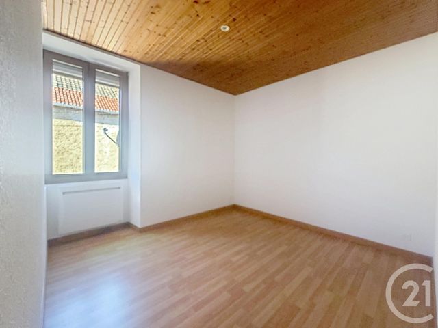 Appartement F4 à louer - 4 pièces - 85.0 m2 - GOUHENANS - 70 - FRANCHE-COMTE - Century 21 Gsm Immo