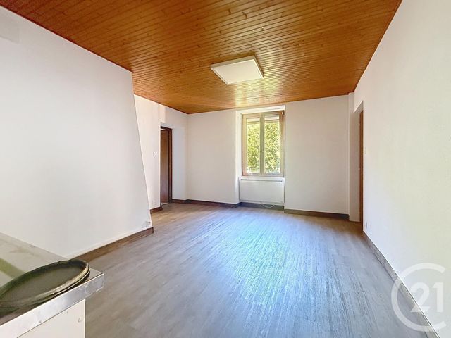 Appartement F4 à louer - 4 pièces - 85.0 m2 - GOUHENANS - 70 - FRANCHE-COMTE - Century 21 Gsm Immo