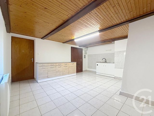 Appartement F4 à louer - 4 pièces - 85.0 m2 - GOUHENANS - 70 - FRANCHE-COMTE - Century 21 Gsm Immo