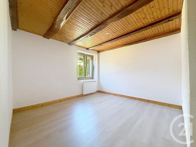 Appartement F4 à louer - 4 pièces - 85.0 m2 - GOUHENANS - 70 - FRANCHE-COMTE - Century 21 Gsm Immo