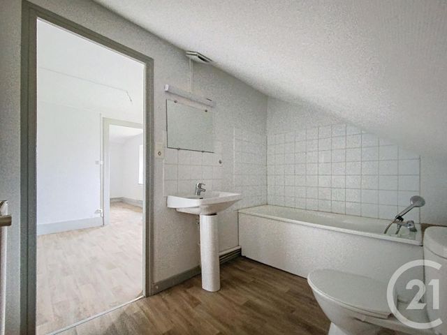 Appartement F2 à louer - 2 pièces - 43.41 m2 - ESSERT - 90 - FRANCHE-COMTE - Century 21 Gsm Immo